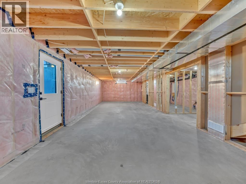 5248 AIDEN AVENUE Image 32