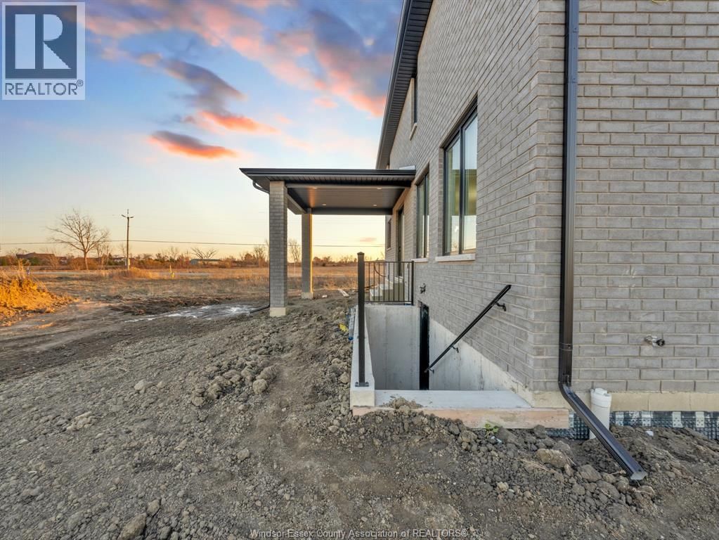 5248 AIDEN AVENUE Image 35