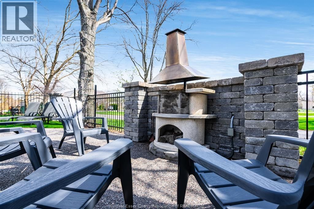 1006 LILYDALE Image 42