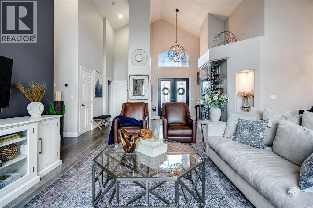 1006 LILYDALE Image 6