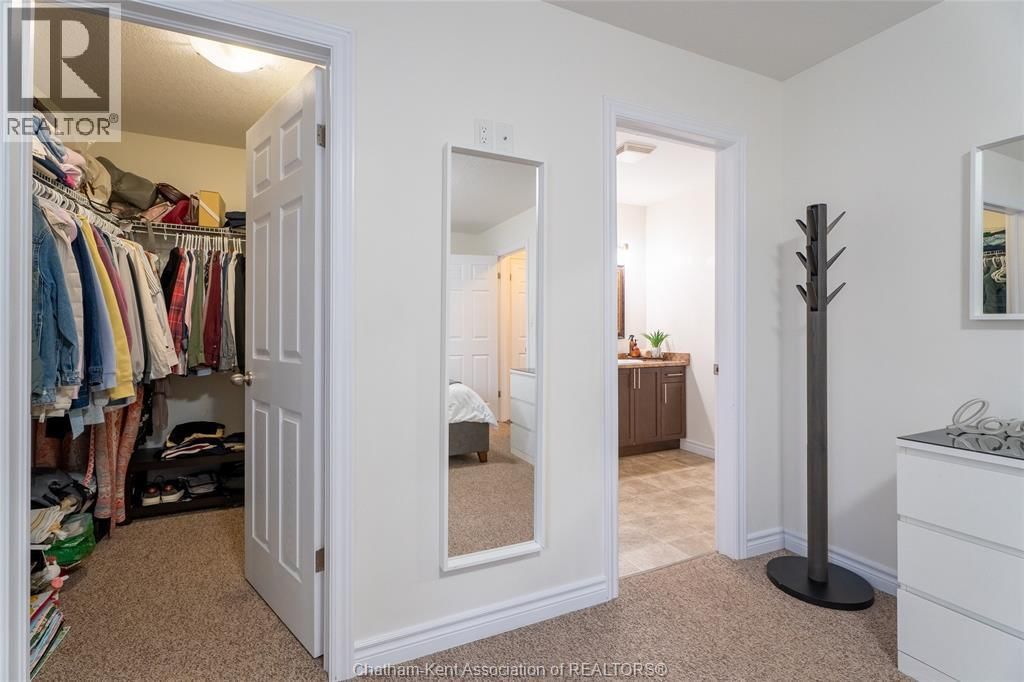 30 ST MICHAEL AVENUE Image 20