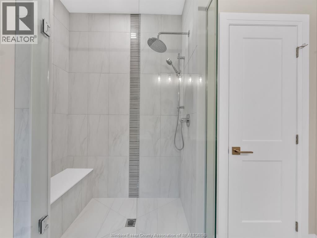 61 HILTON COURT Image 24