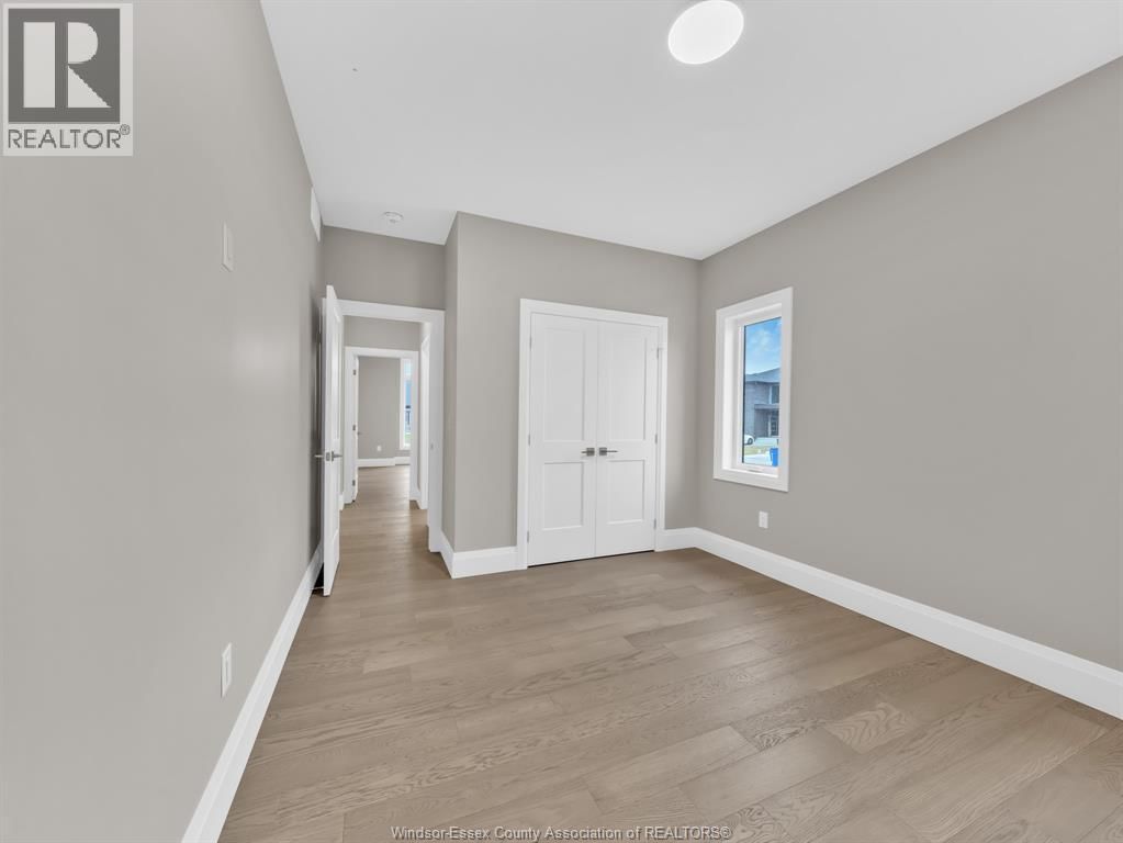 61 HILTON COURT Image 34