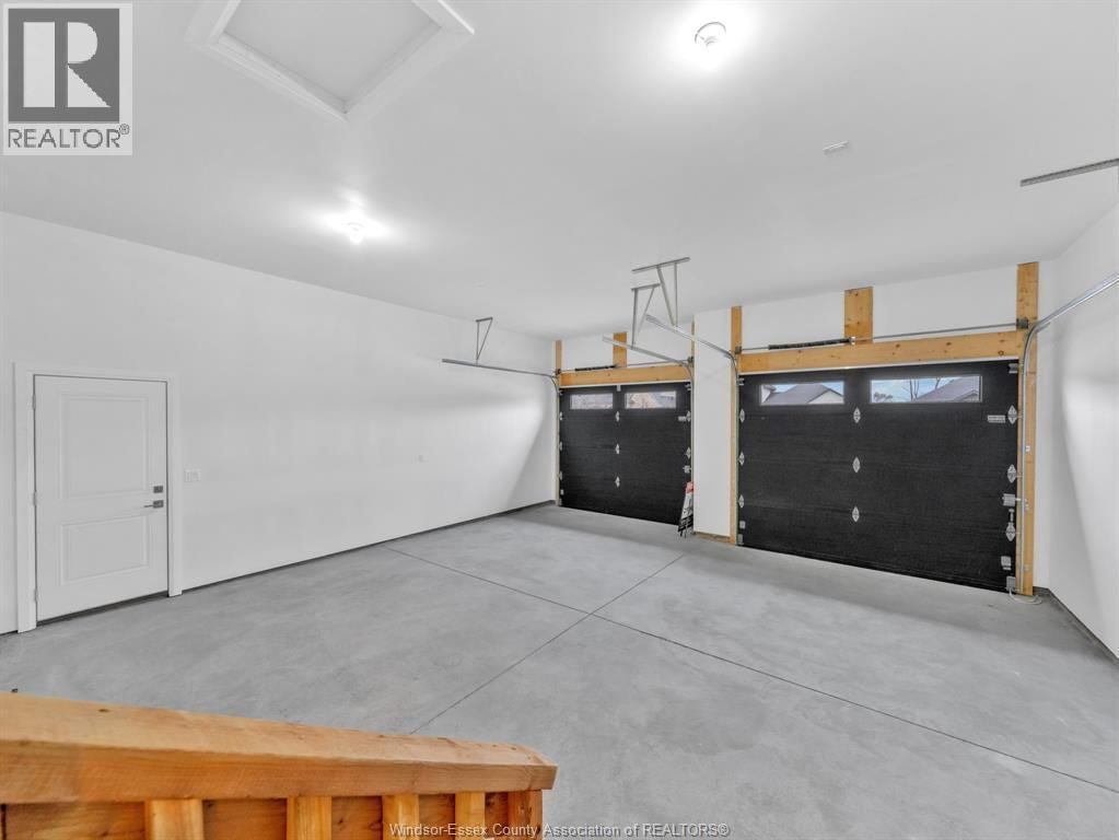 61 HILTON COURT Image 42