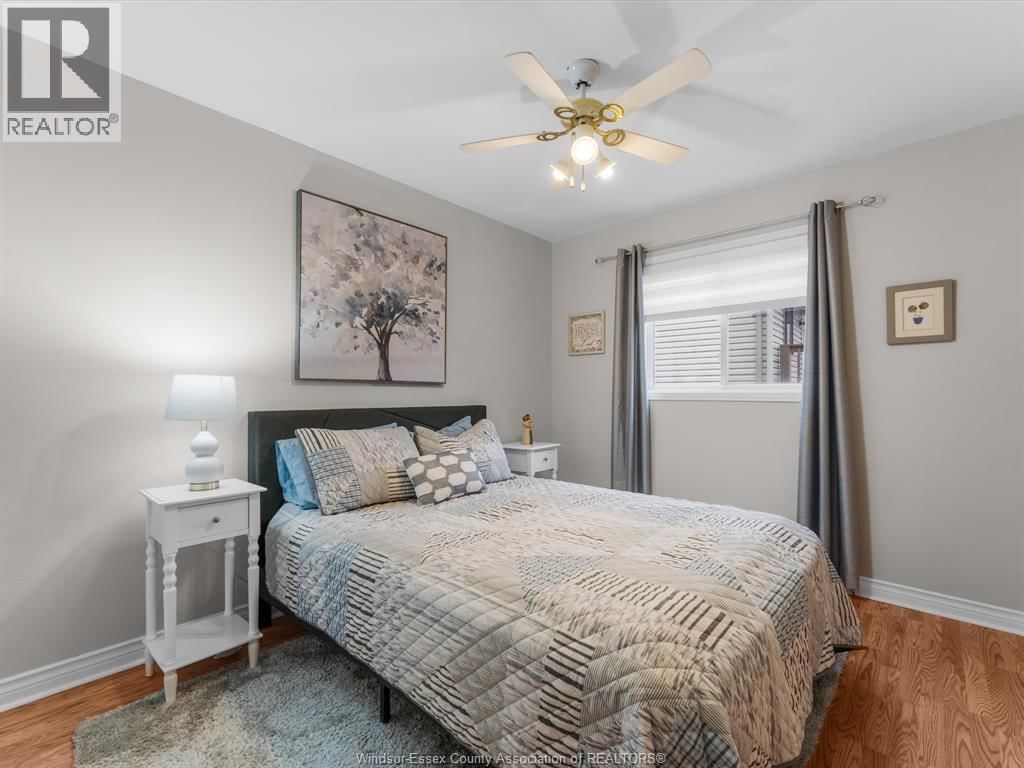 46 BRUSH CRESCENT Image 17