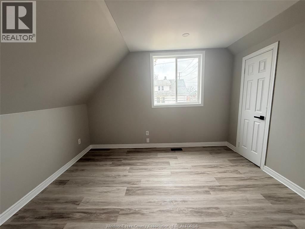 2 - 805 BRUCE AVENUE Image 4