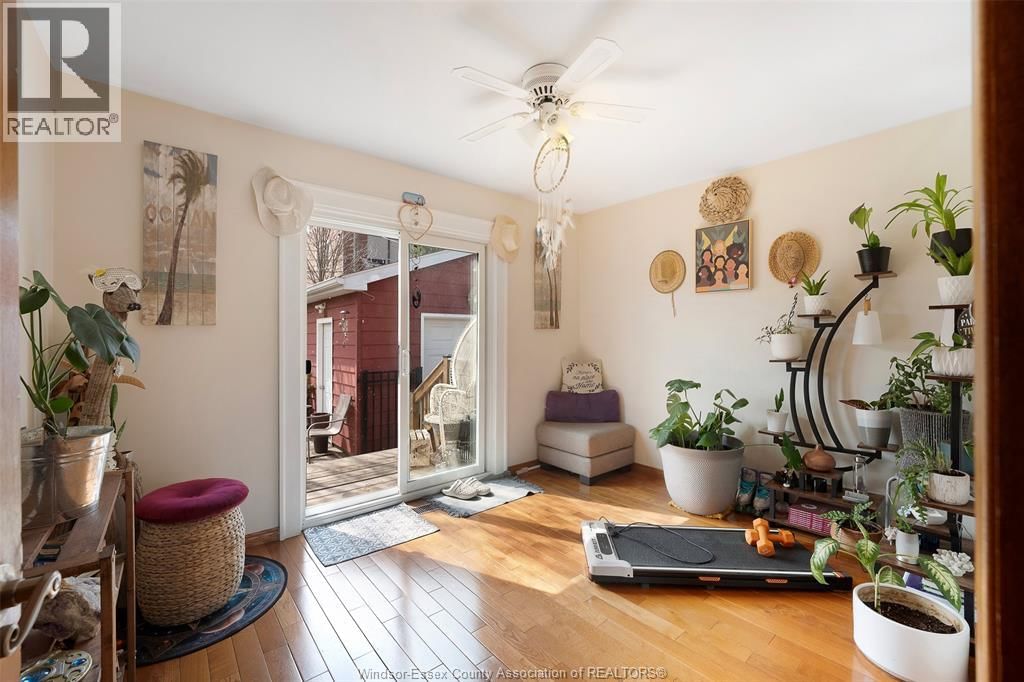 845 GLIDDEN Image 20