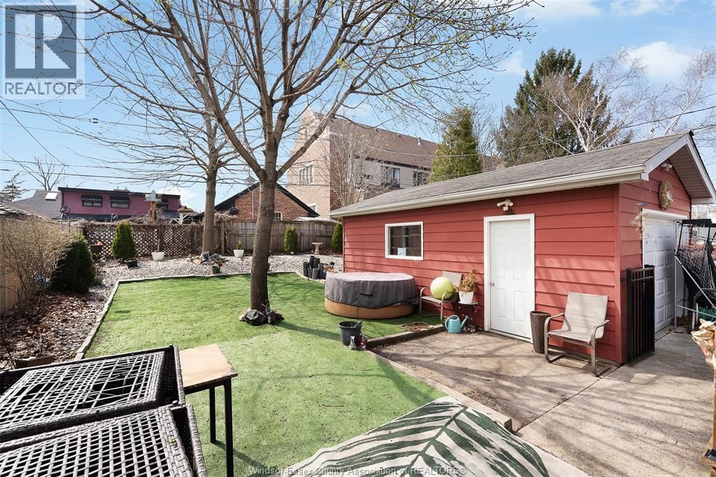 845 GLIDDEN Image 28