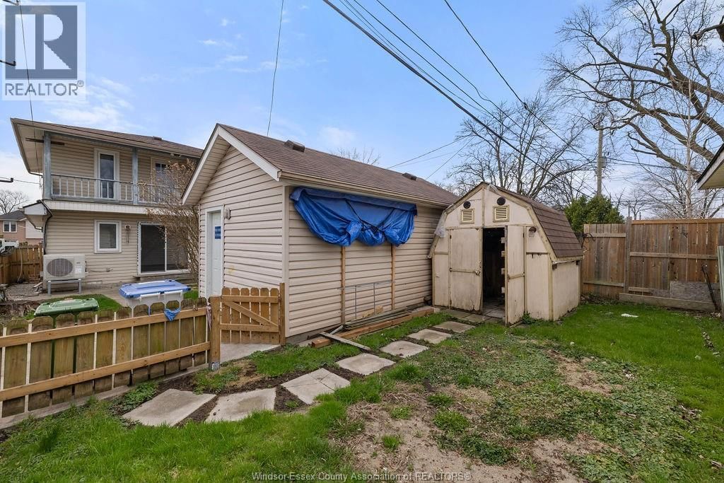 716 ALEXANDRINE Image 19