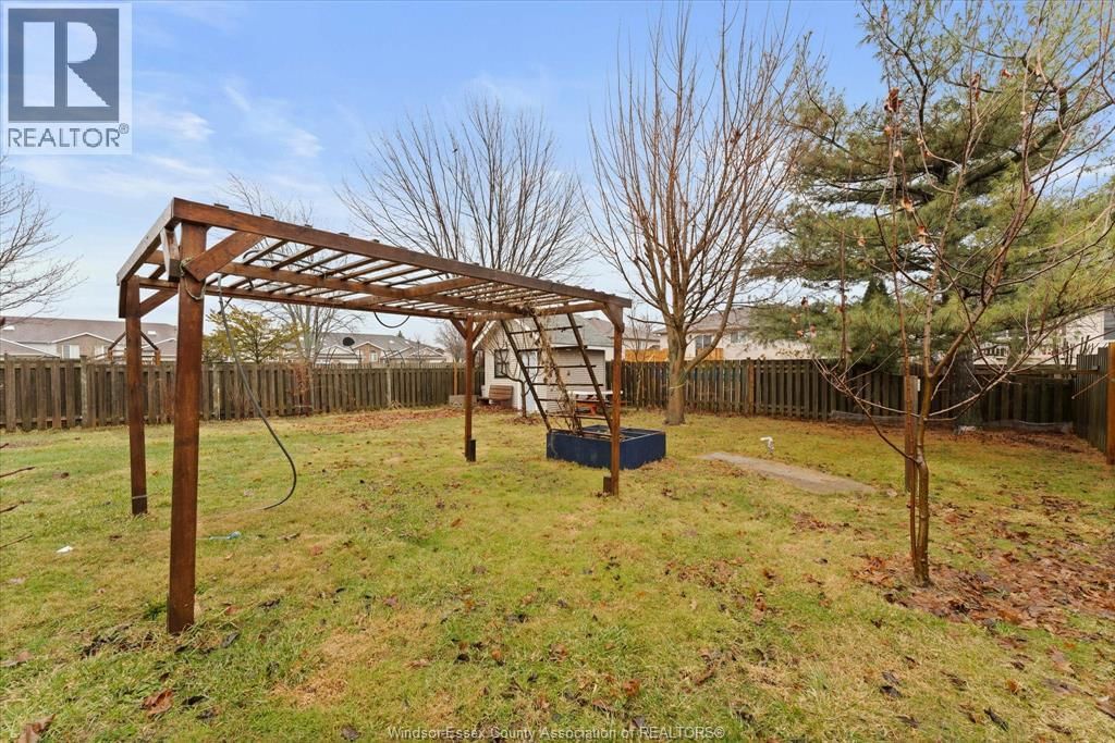 6 EASTGROVE CRESCENT Image 28