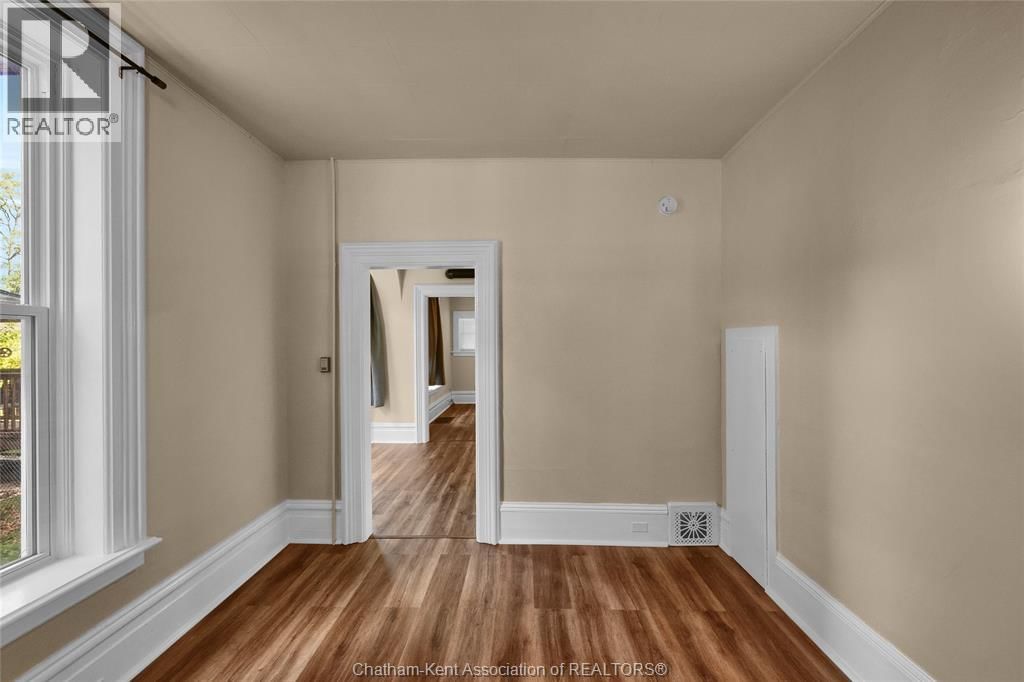 310,312,31 WELLINGTON STREET Image 16