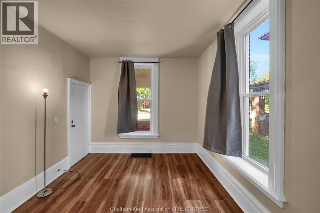 310,312,31 WELLINGTON STREET Image 17