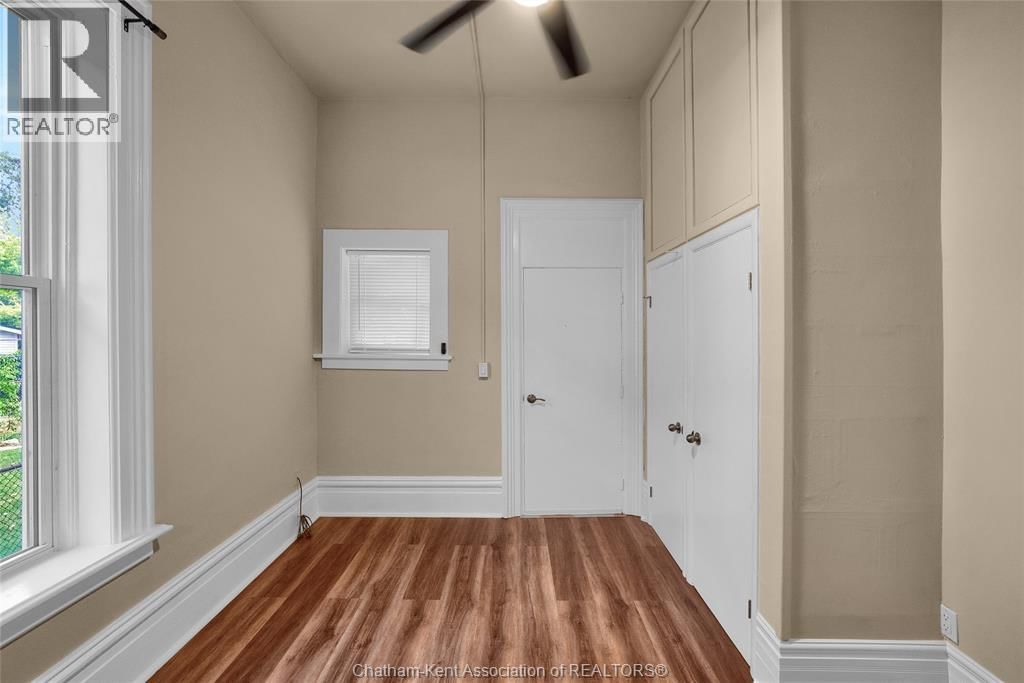 310,312,31 WELLINGTON STREET Image 20