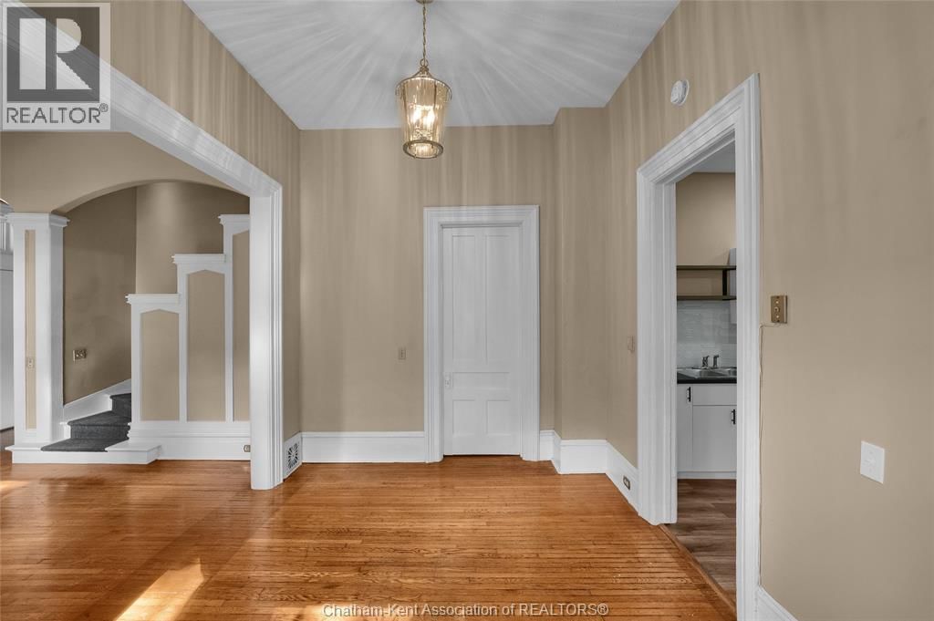 310,312,31 WELLINGTON STREET Image 24