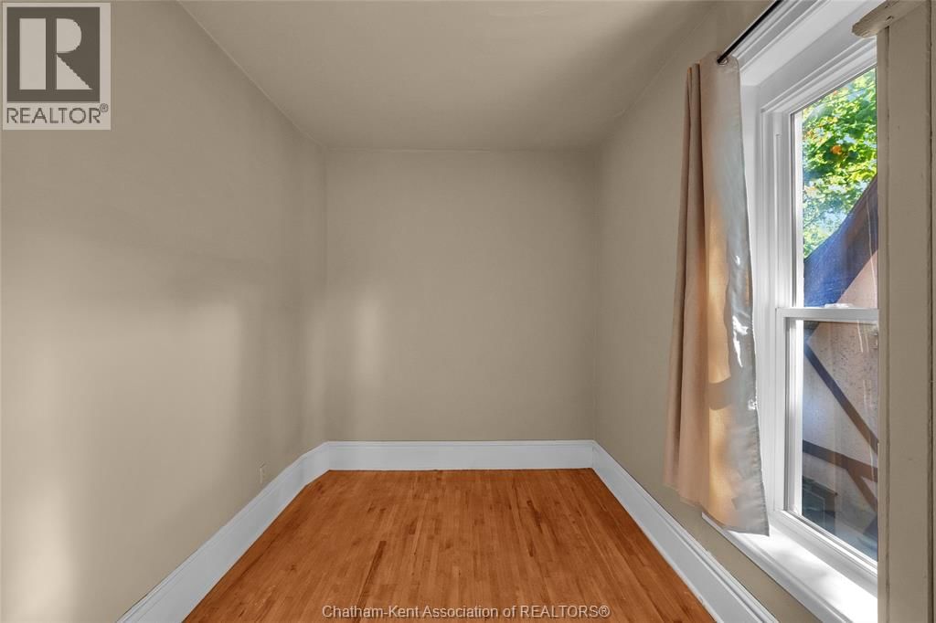 310,312,31 WELLINGTON STREET Image 38