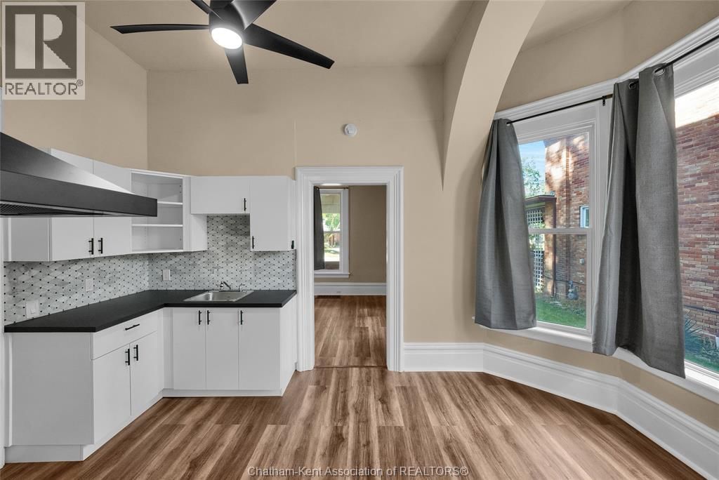 310,312,31 WELLINGTON STREET Image 4