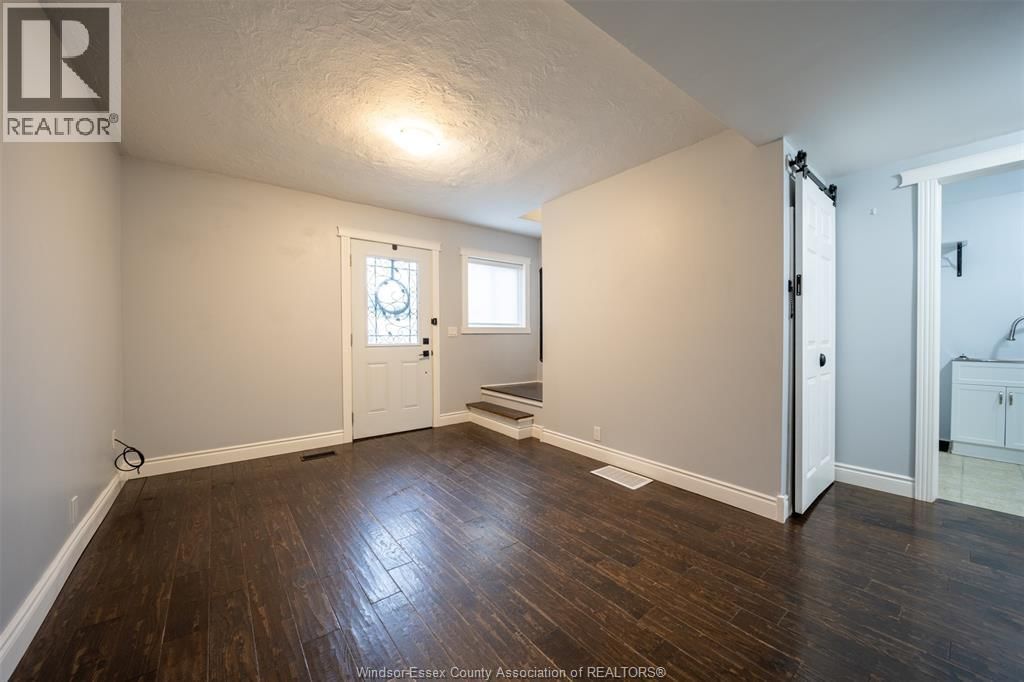 203 SHELDON AVENUE Image 5