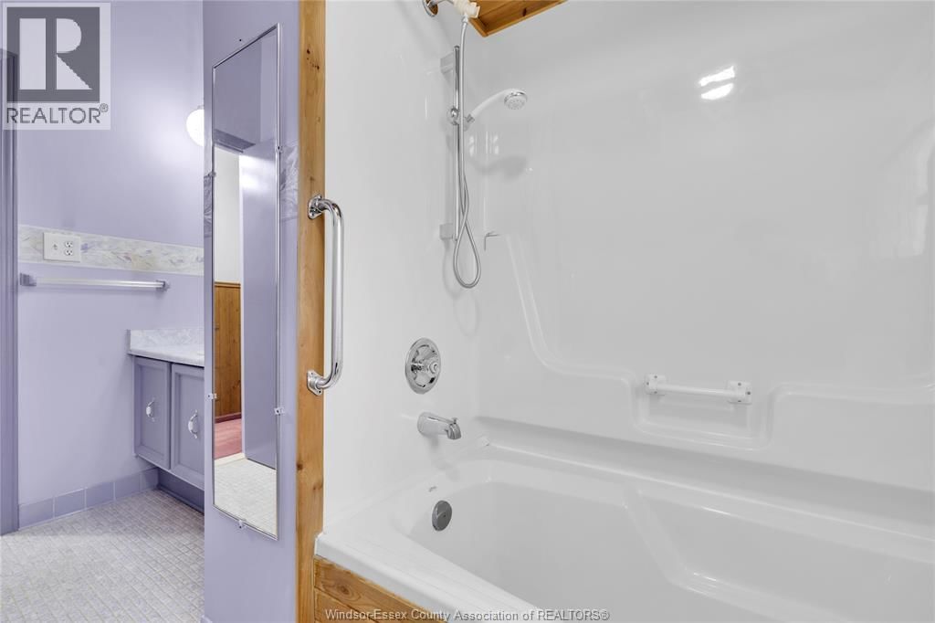 3980 MYRTLE Image 18