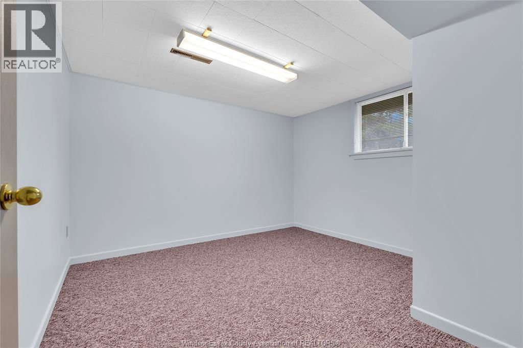 3980 MYRTLE Image 34