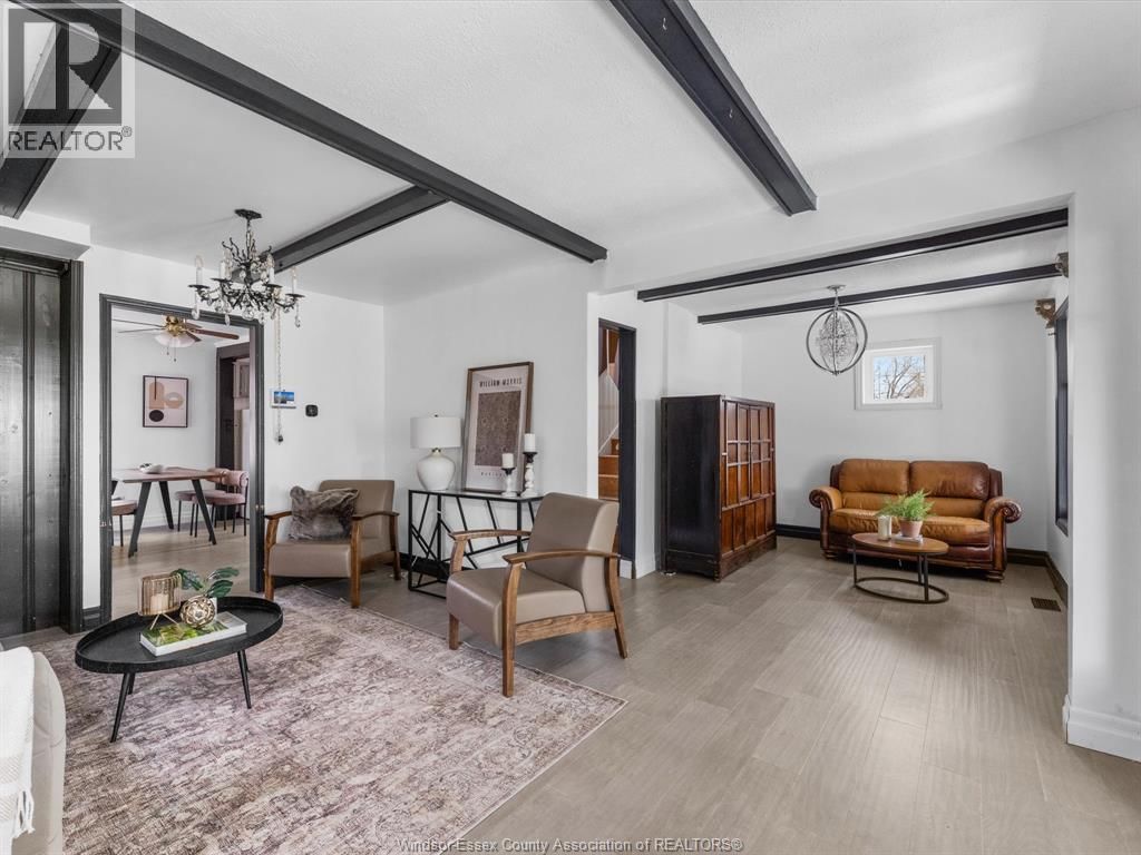 221 JOHN STREET EAST Image 5