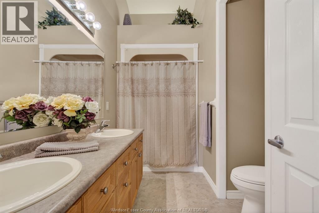 5 LEONARD DRIVE Image 15