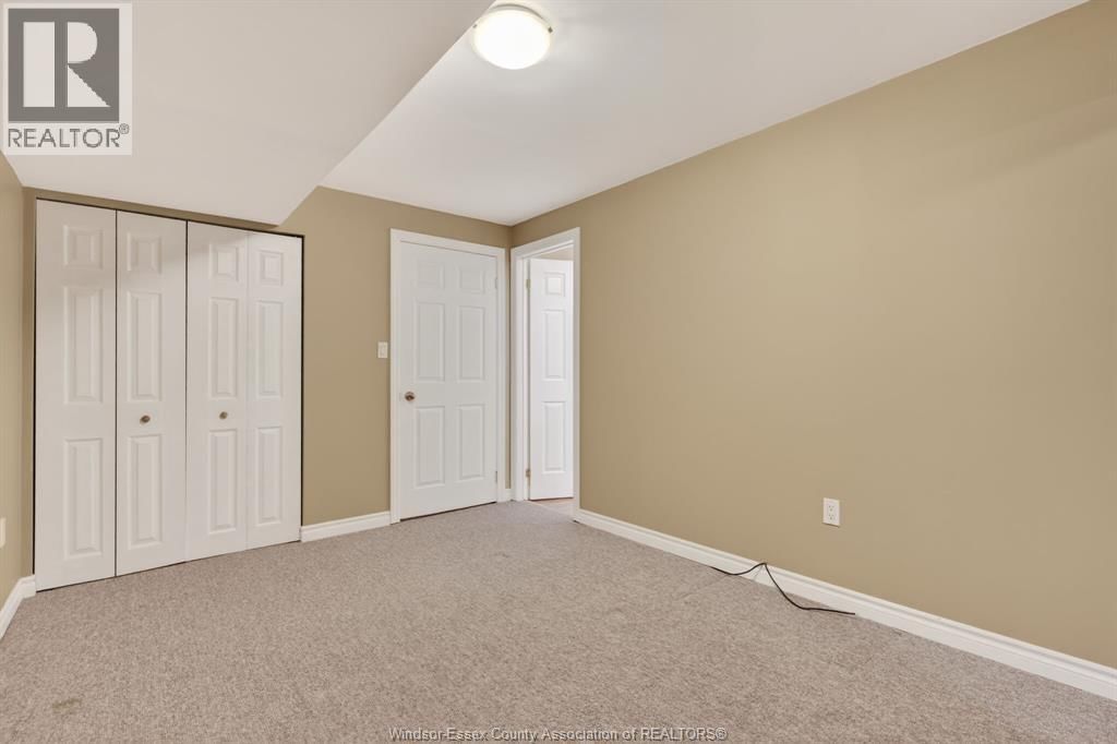 5 LEONARD DRIVE Image 29