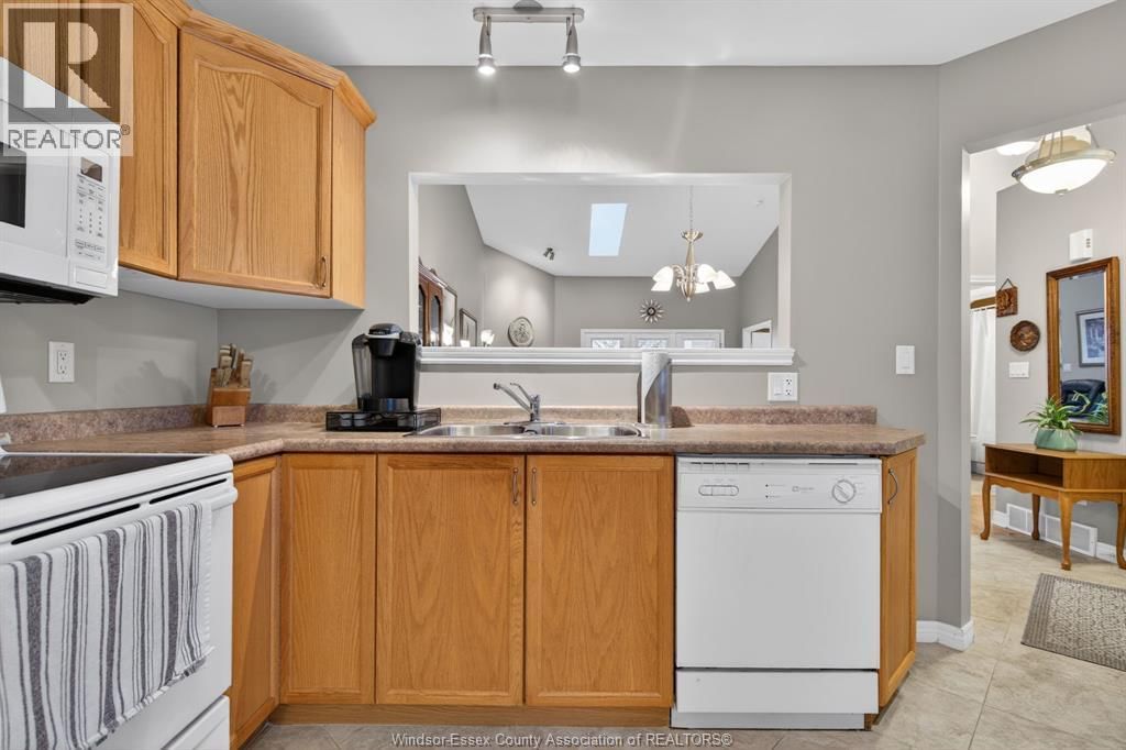 5 LEONARD DRIVE Image 5