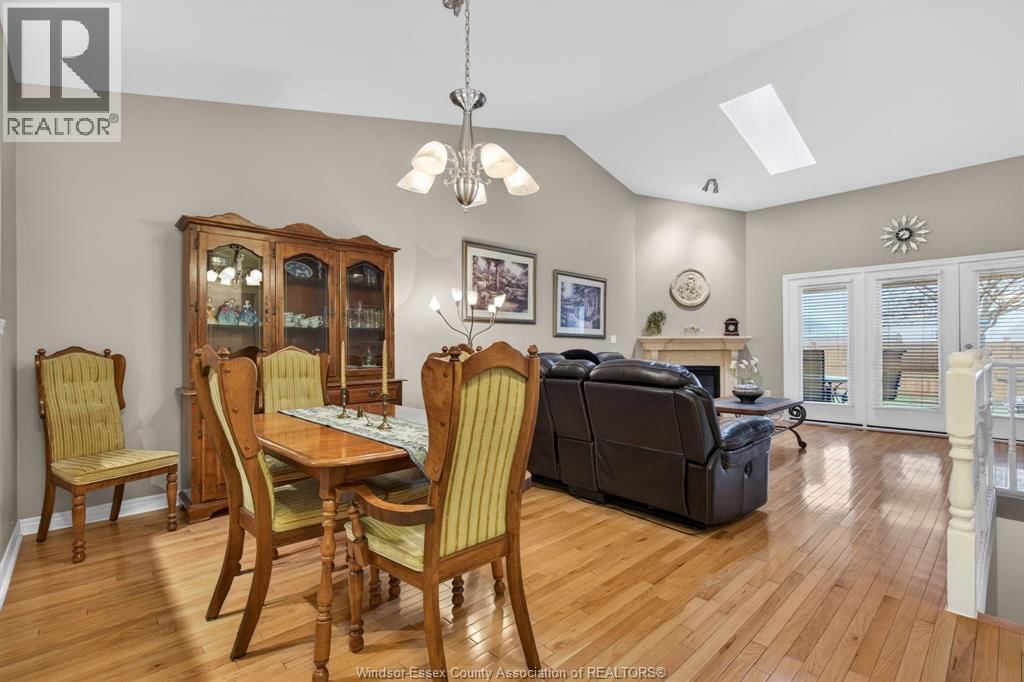 5 LEONARD DRIVE Image 8