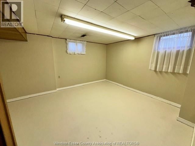 921 KENNEDY DRIVE WEST Image 16