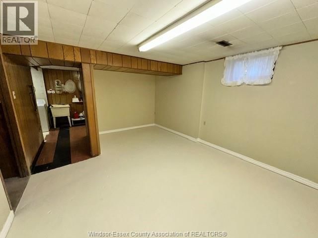 921 KENNEDY DRIVE WEST Image 17