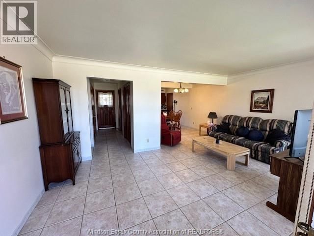 921 KENNEDY DRIVE WEST Image 5