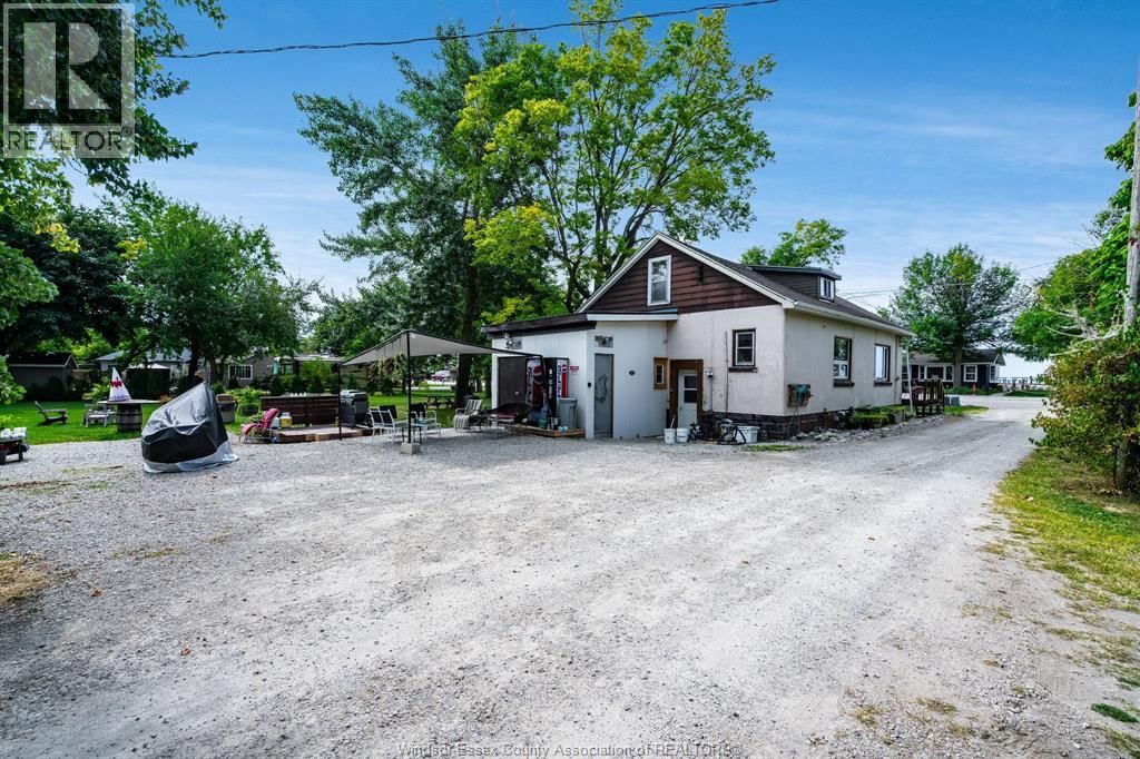 633 POINT PELEE DRIVE Image 11