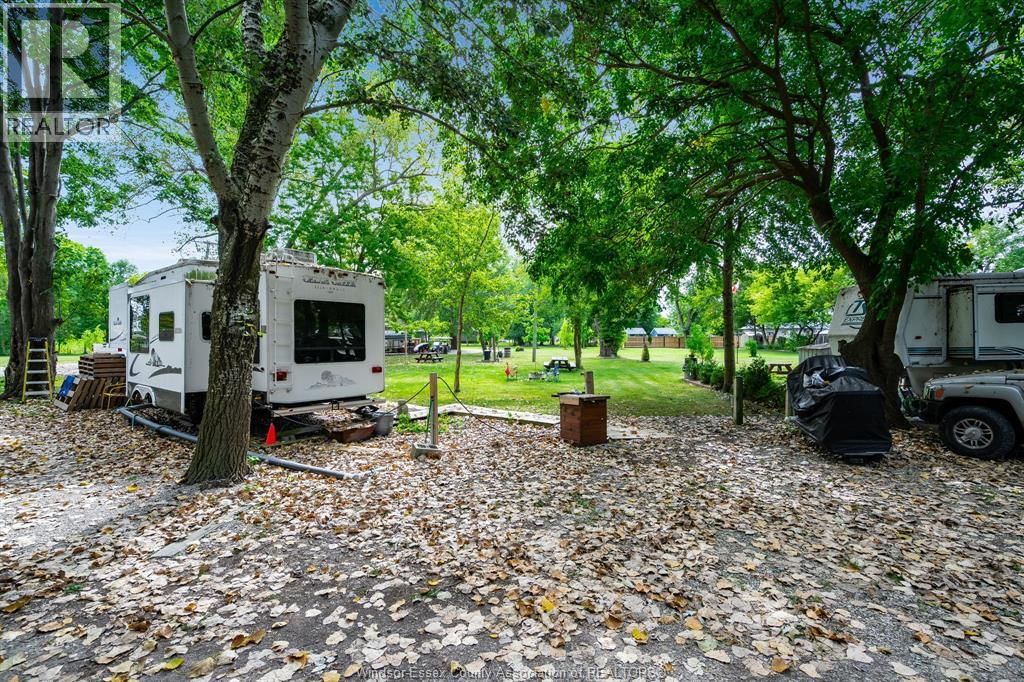 633 POINT PELEE DRIVE Image 22