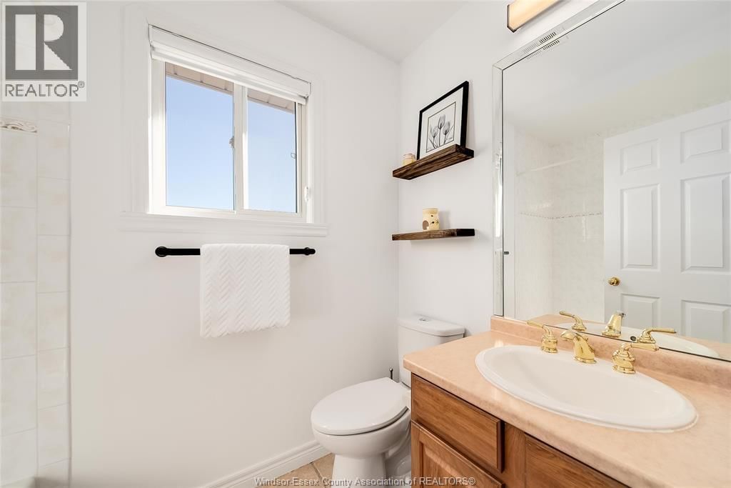 5023 SOUTHWOOD LAKES BOULEVARD Image 33