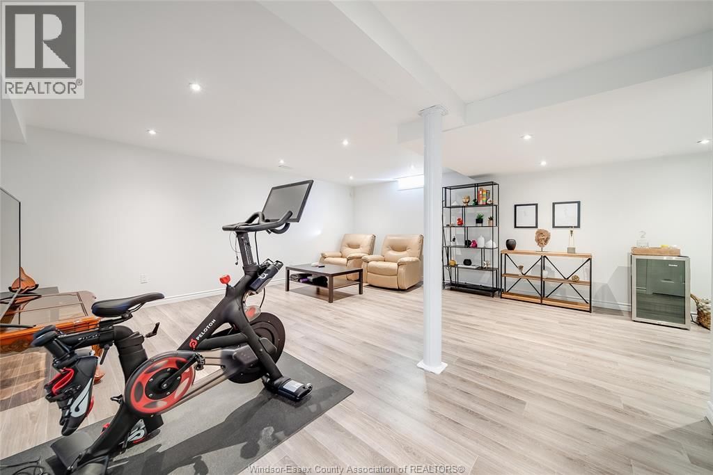 5023 SOUTHWOOD LAKES BOULEVARD Image 34