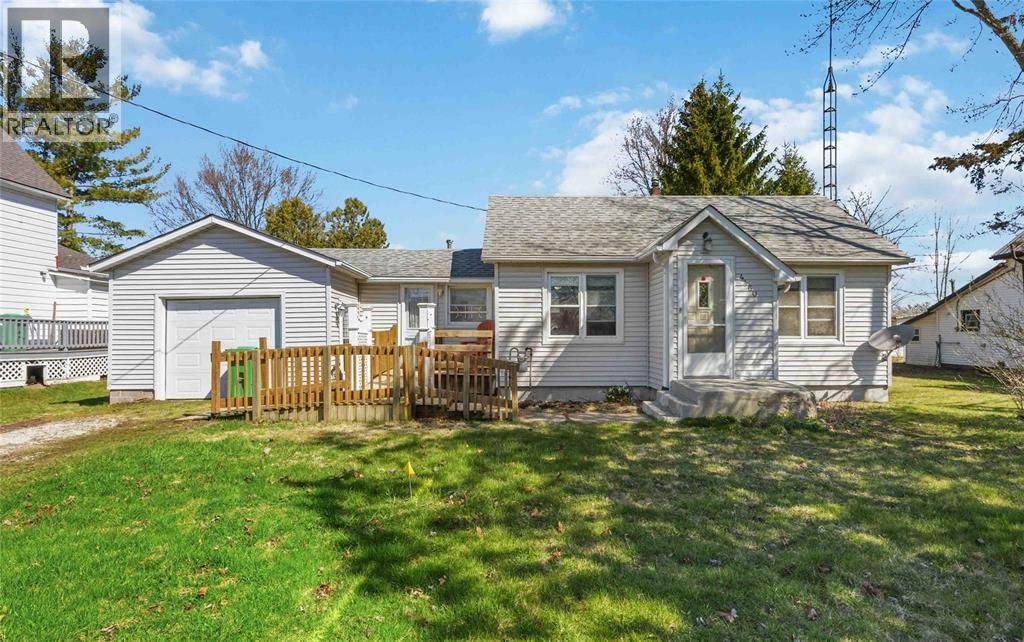 4460 PETROLIA LINE Image 1