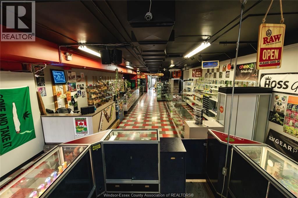 762 OUELLETTE AVENUE Image 6