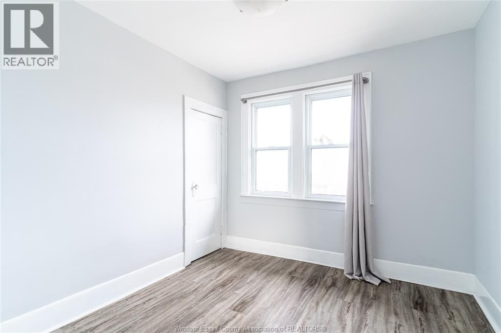 357 JOSEPHINE AVENUE Image 13