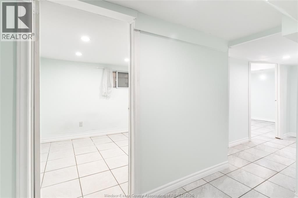 357 JOSEPHINE AVENUE Image 20