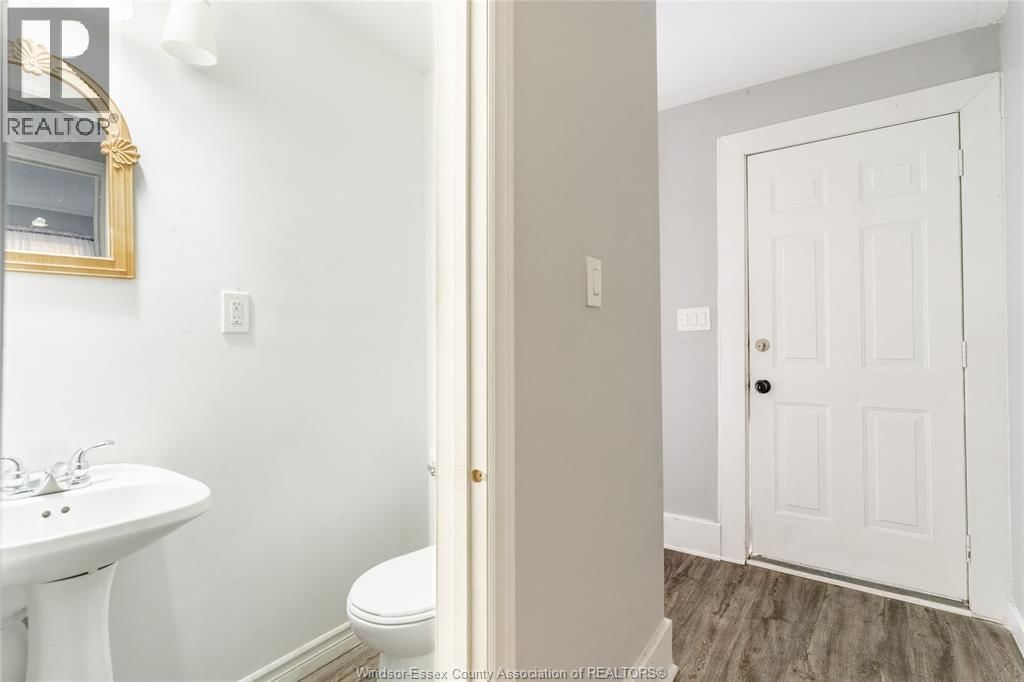 357 JOSEPHINE AVENUE Image 4