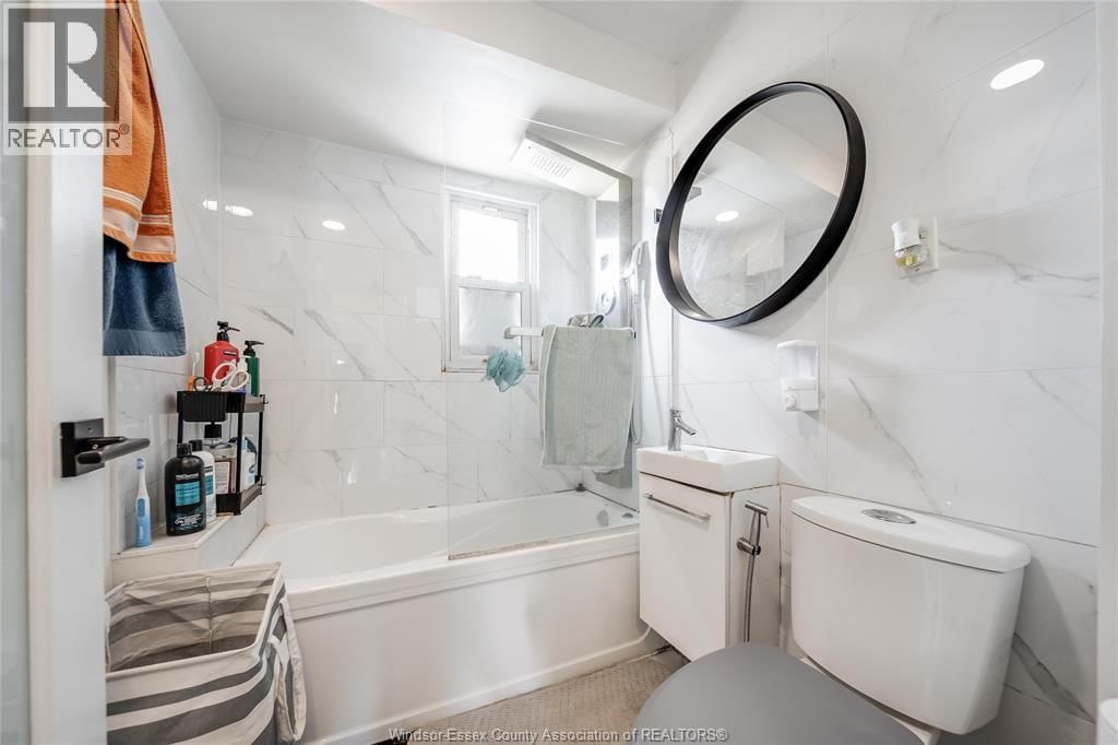 744 MCDOUGALL STREET Image 14