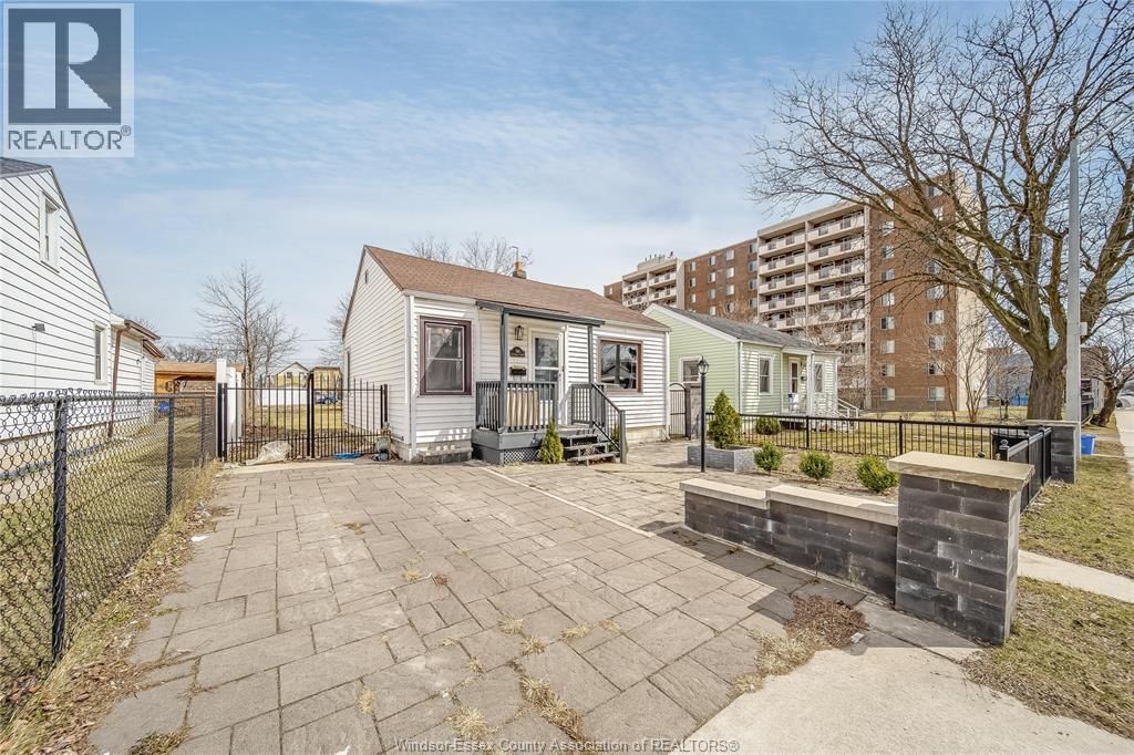 744 MCDOUGALL STREET Image 2