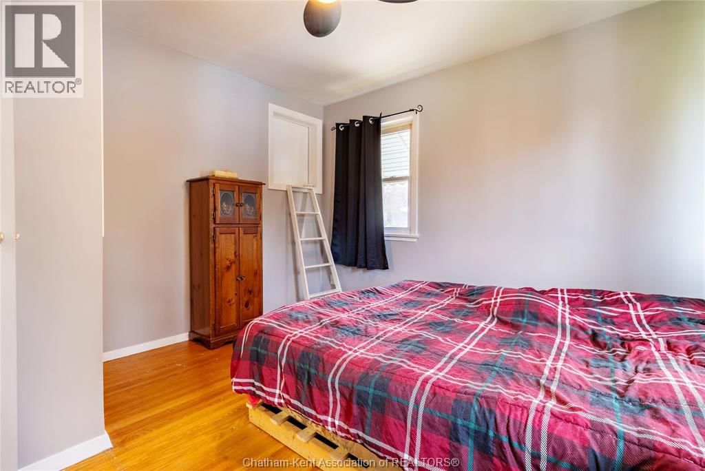 32 MAPLE STREET Image 34