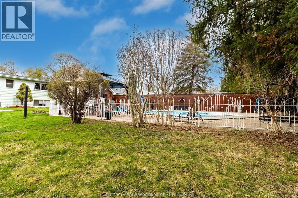 32 MAPLE STREET Image 42