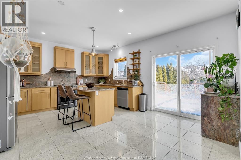 3852 CONCORD Image 11