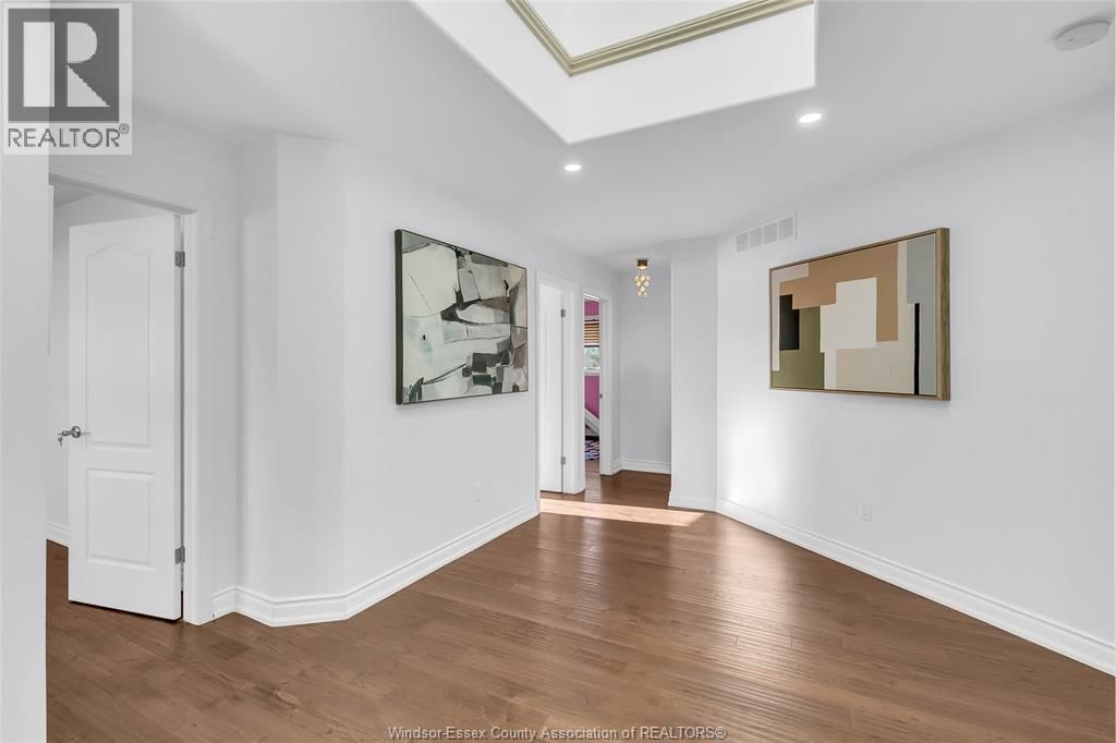 3852 CONCORD Image 16