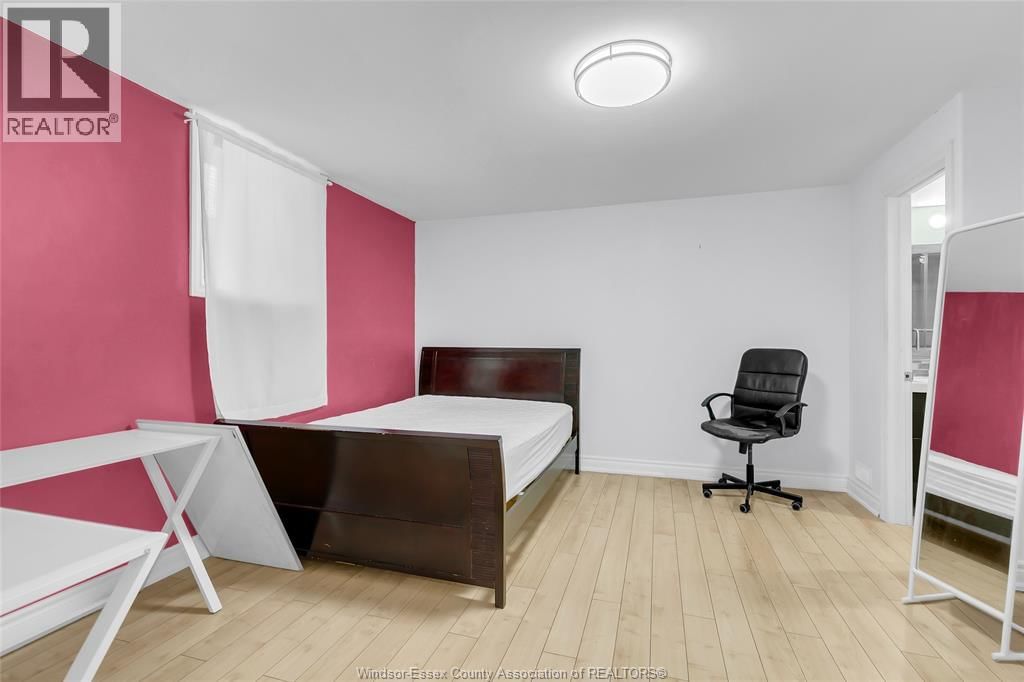 3852 CONCORD Image 34