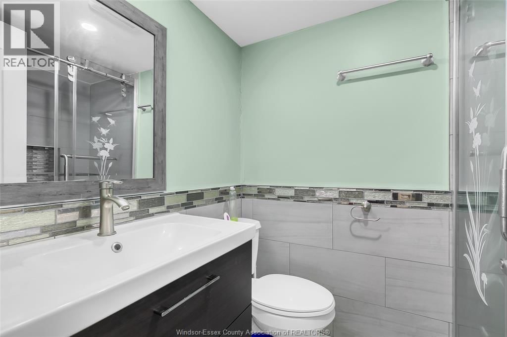 3852 CONCORD Image 35