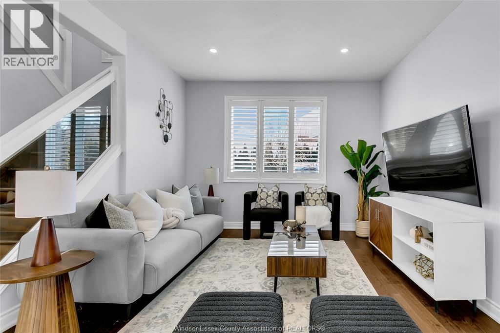 3852 CONCORD Image 6