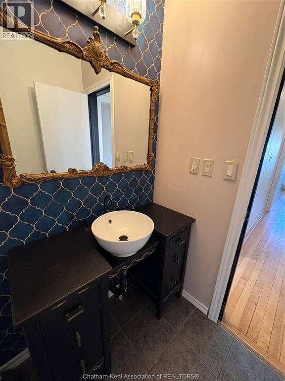 20 KERR AVENUE Image 10